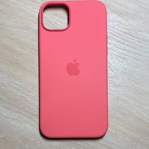 iPhone 15 Plus Apple Silicone Phone Case in Guava